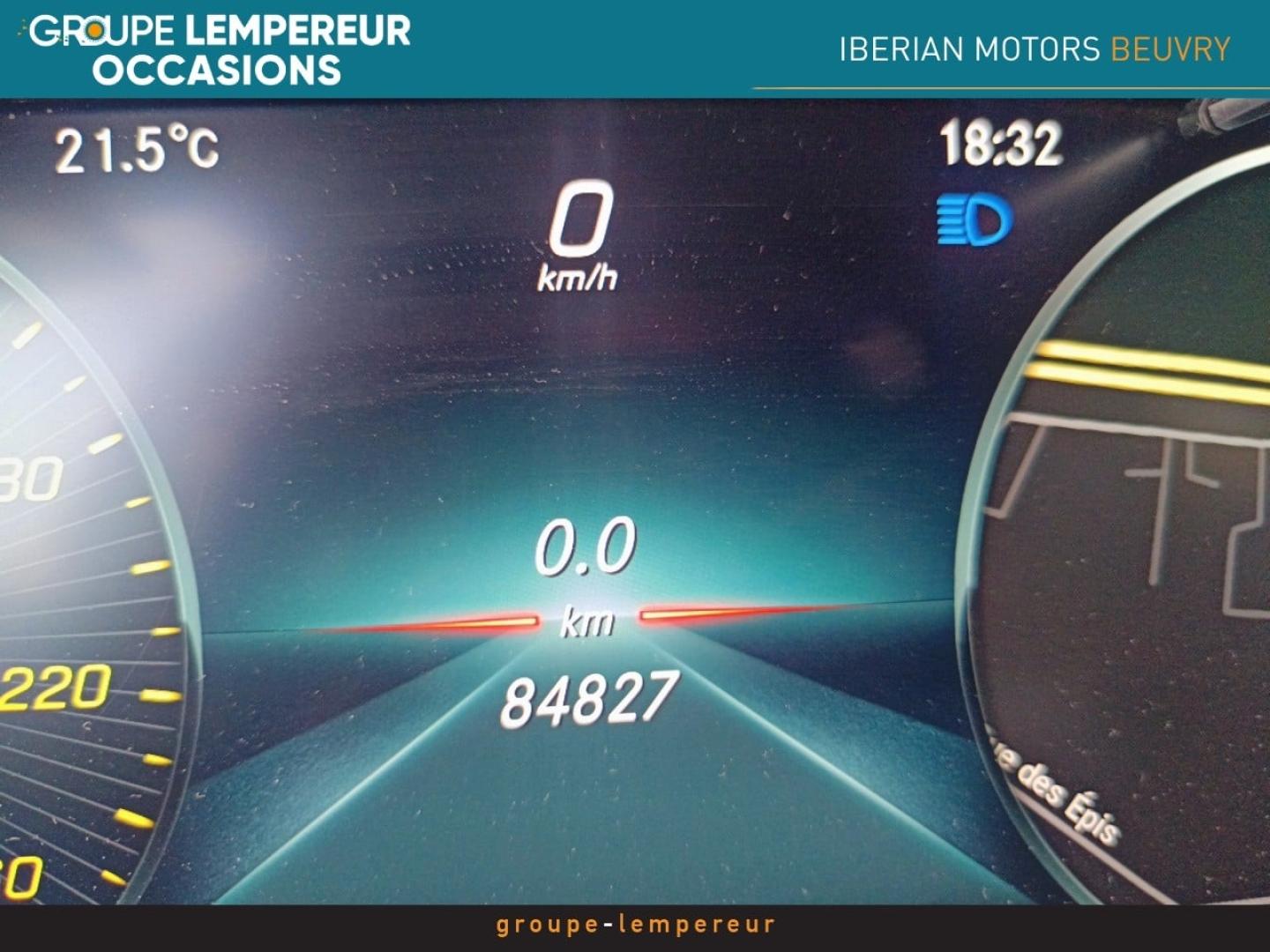 Image MERCEDES-BENZ Classe C 220 d 194ch AMG Line 9G-Tronic