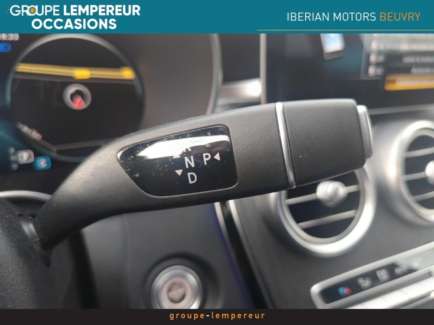 Image MERCEDES-BENZ Classe C 220 d 194ch AMG Line 9G-Tronic