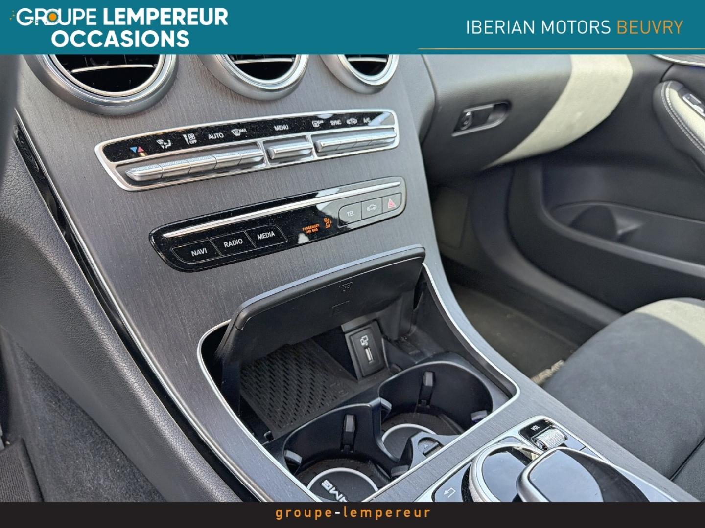 Image MERCEDES-BENZ Classe C 220 d 194ch AMG Line 9G-Tronic