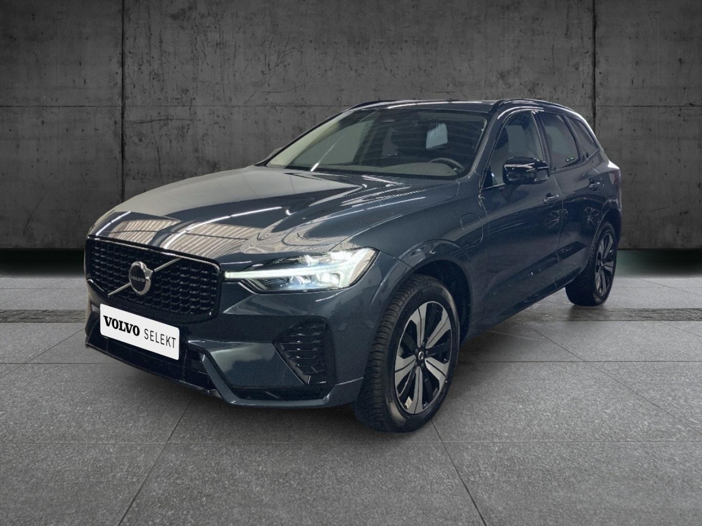 Photo VOLVO XC60 T6 Hybride Rechargeable 253 + 145ch Plus Style Dark Geartronic 8 AWD