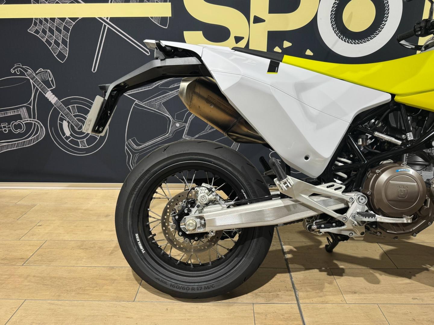 Image HUSQVARNA 701 701 Enduro 2026
