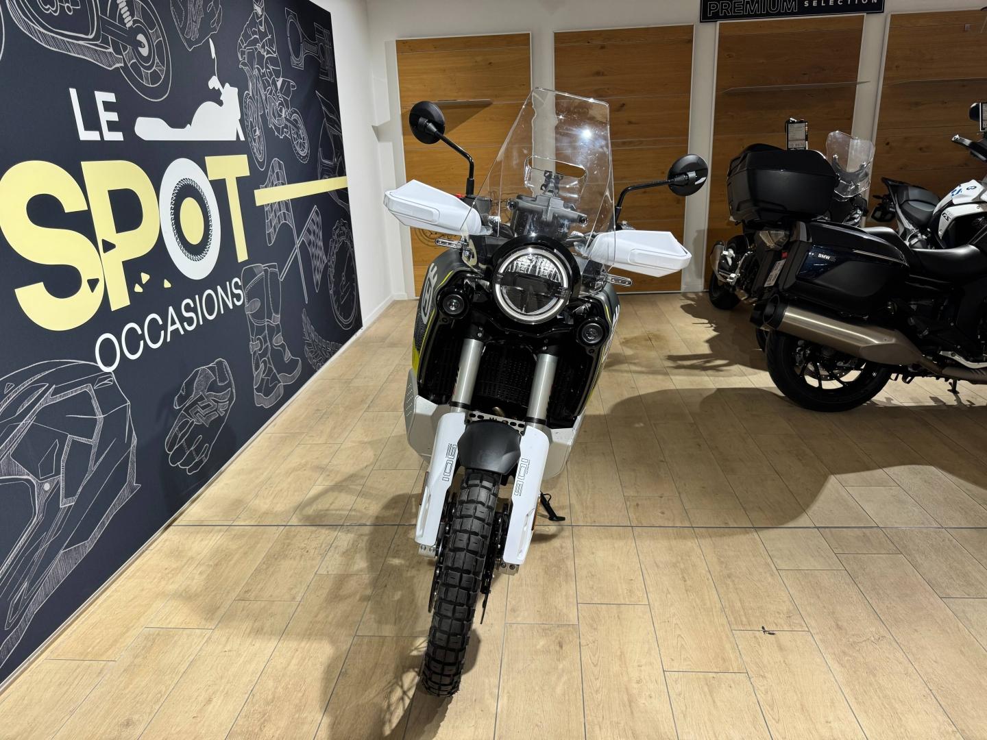Image HUSQVARNA Norden 901 Norden 901 Expedition