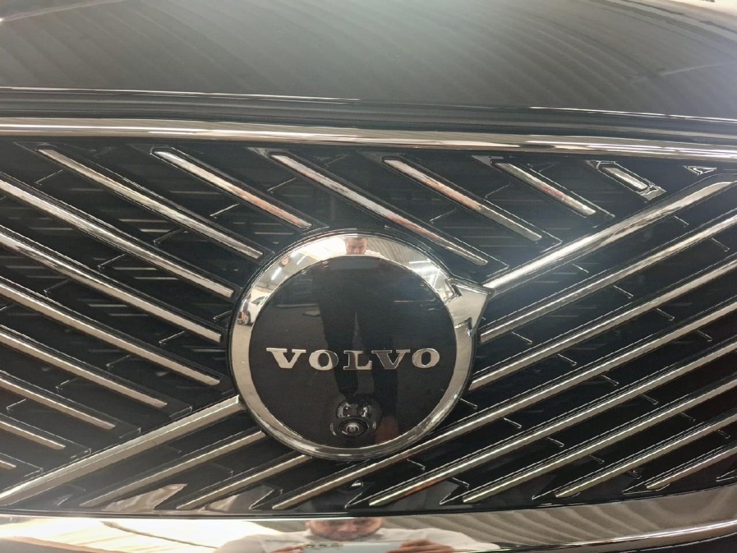 Image VOLVO XC60 T6 Hybride Rechargeable 350ch Ultra Style Chrome Geartronic 8 AWD