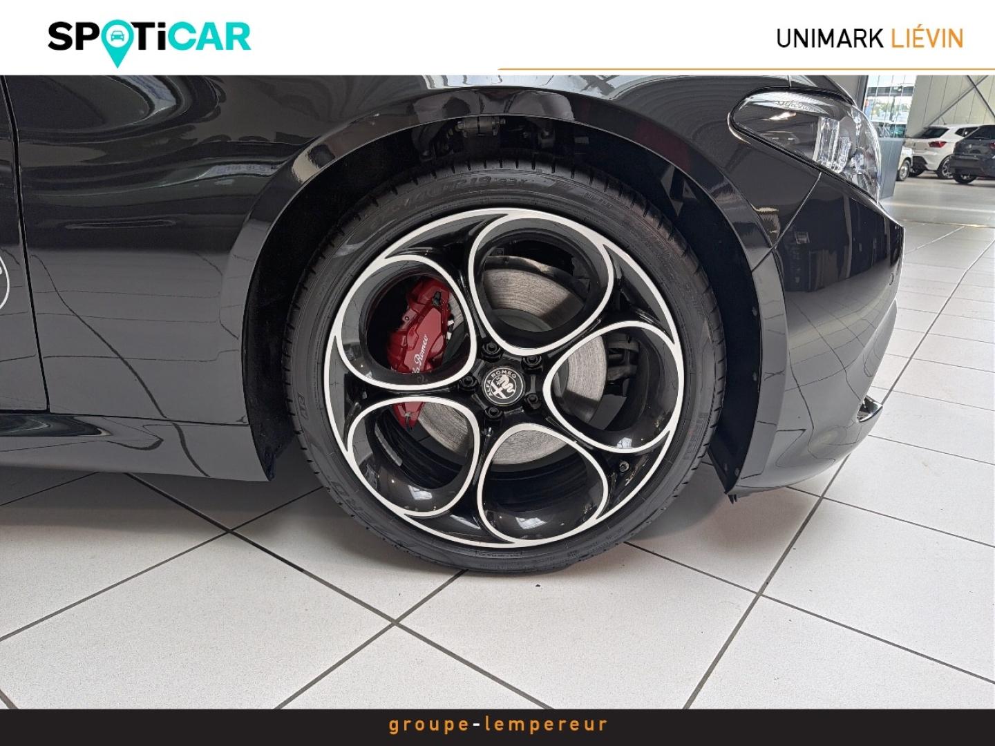Image ALFA ROMEO Giulia 2.2 Diesel 160ch Veloce AT8