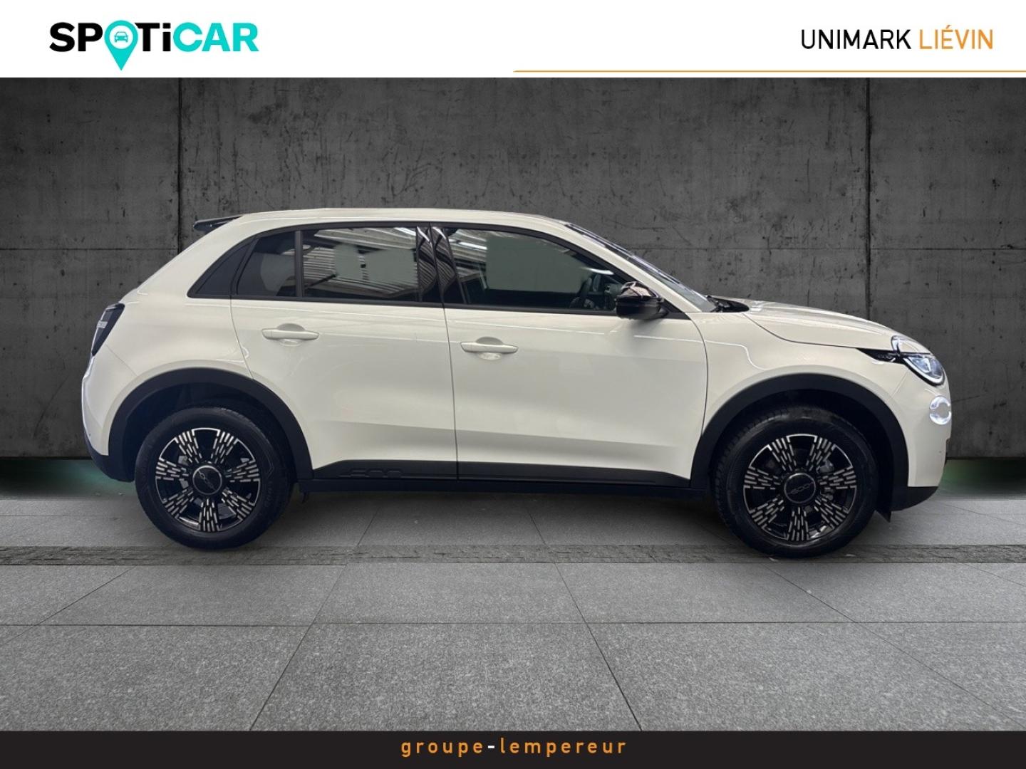 Image FIAT 600 1.2 Hybrid Turbo 145ch Pop eDCT6 Step 2