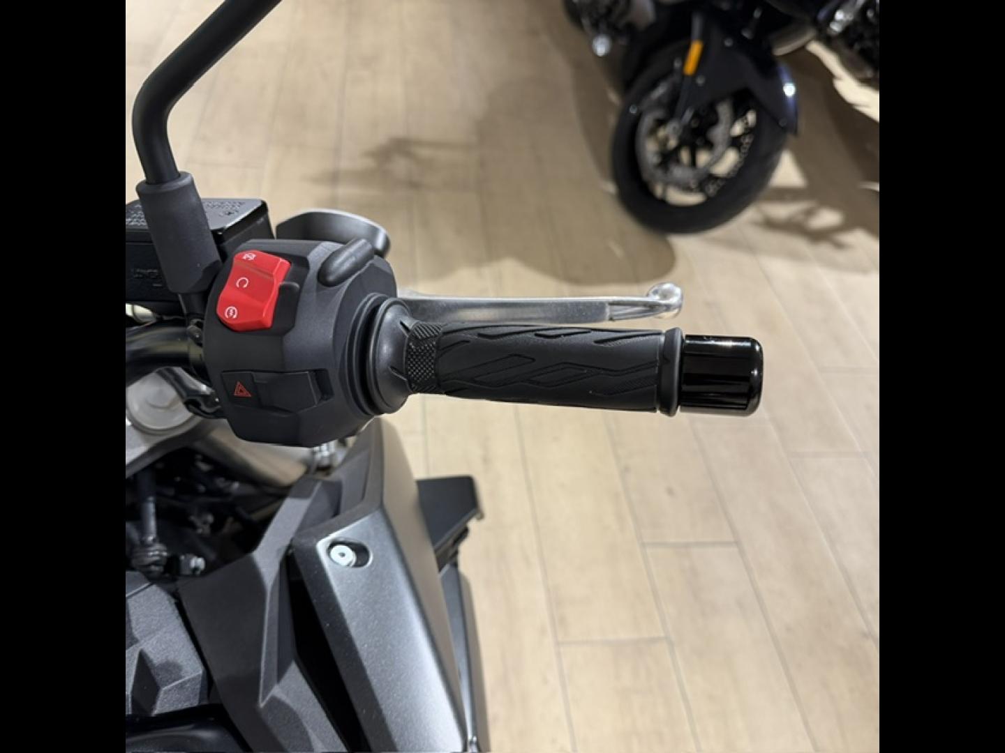 Image SUZUKI GSX-S GSX-S 950 A2
