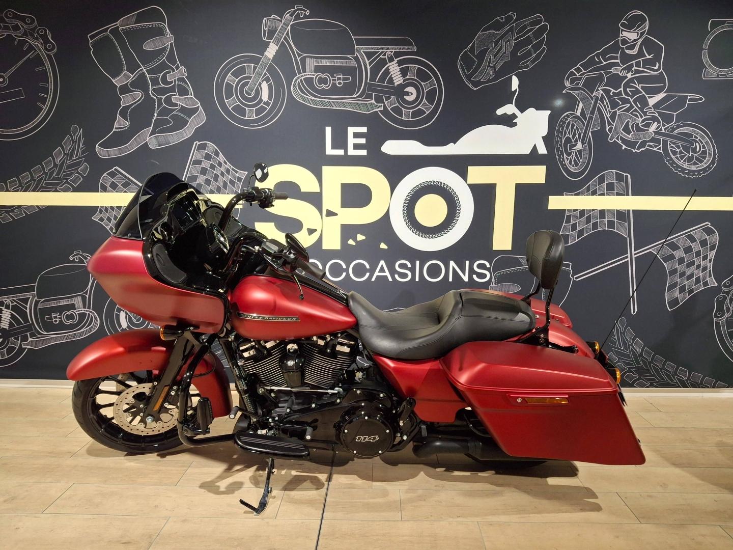Photo HARLEY-DAVIDSON Road Glide Road Glide Special 1868 Couleur 2020