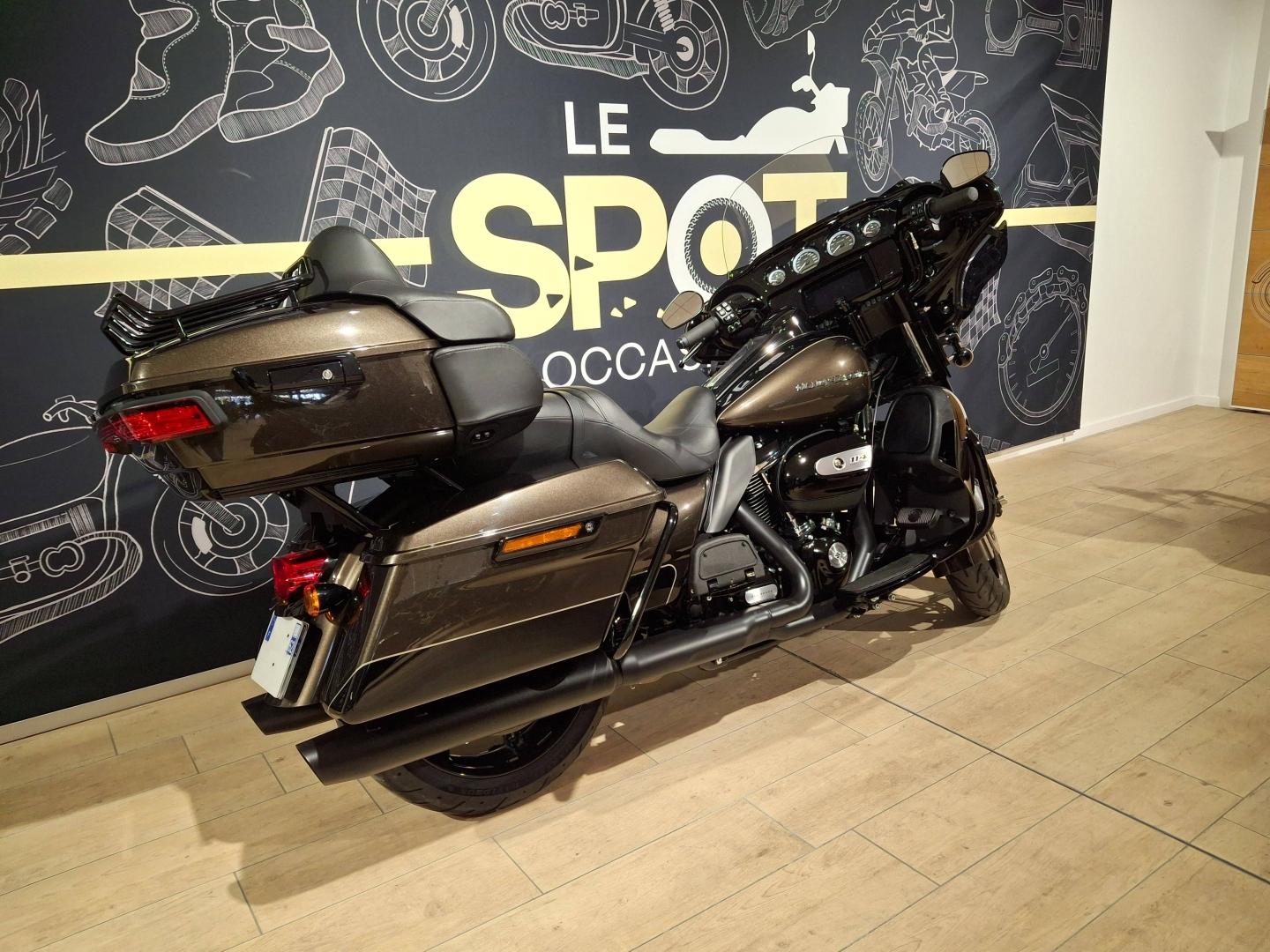 Image HARLEY-DAVIDSON Electra Glide Std Electra Glide 114 LIMITED