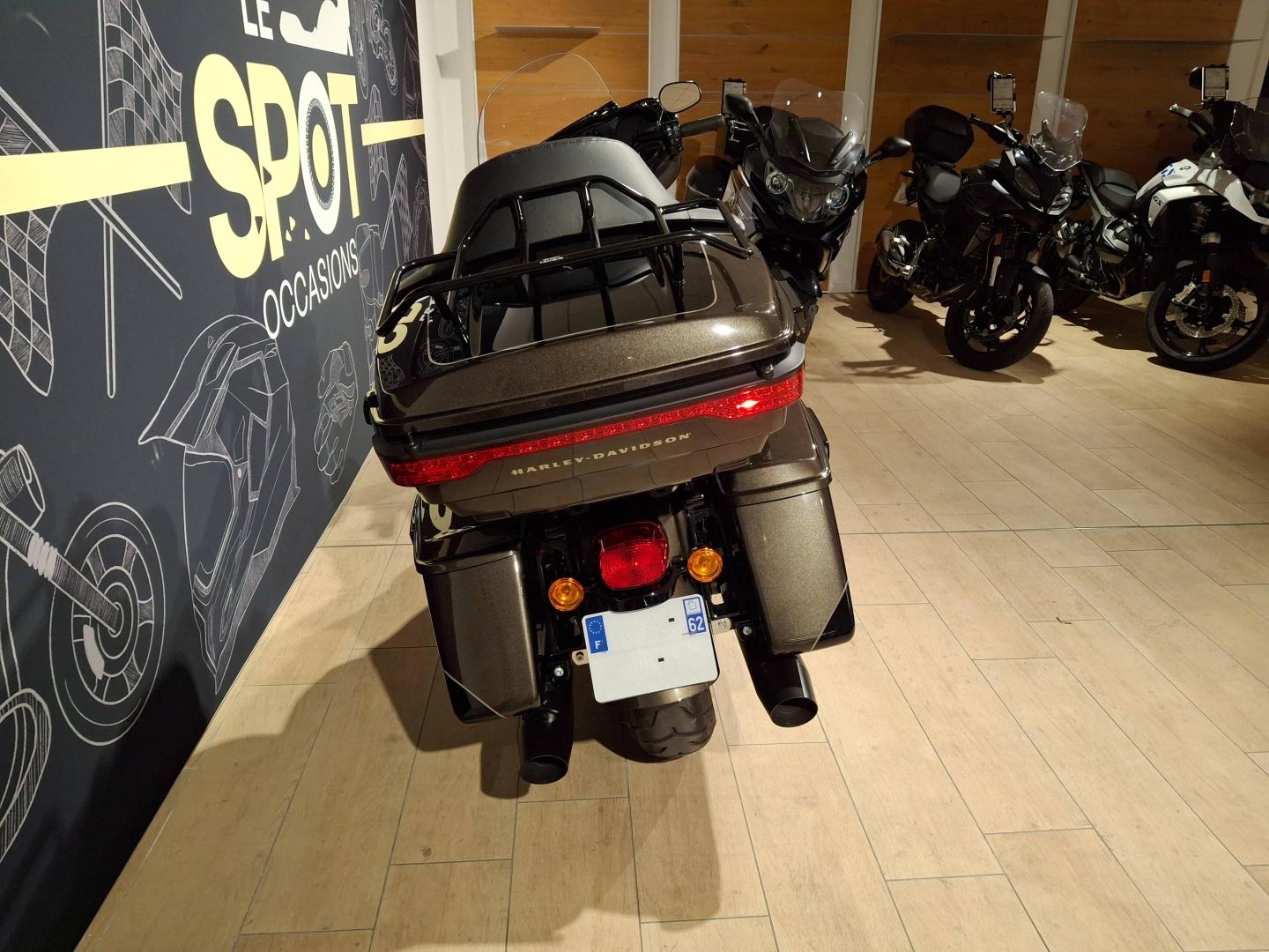 Image HARLEY-DAVIDSON Electra Glide Std Electra Glide 114 LIMITED