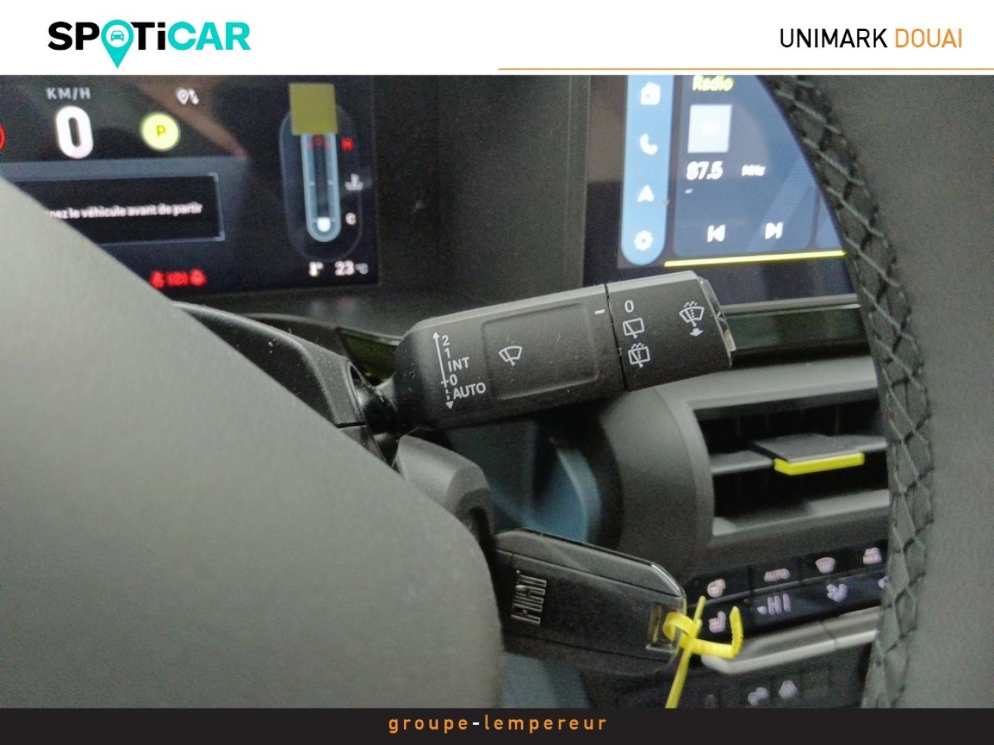 Image FIAT Grande Panda 1.2 Hybrid Turbo 110ch La Prima eDCT6