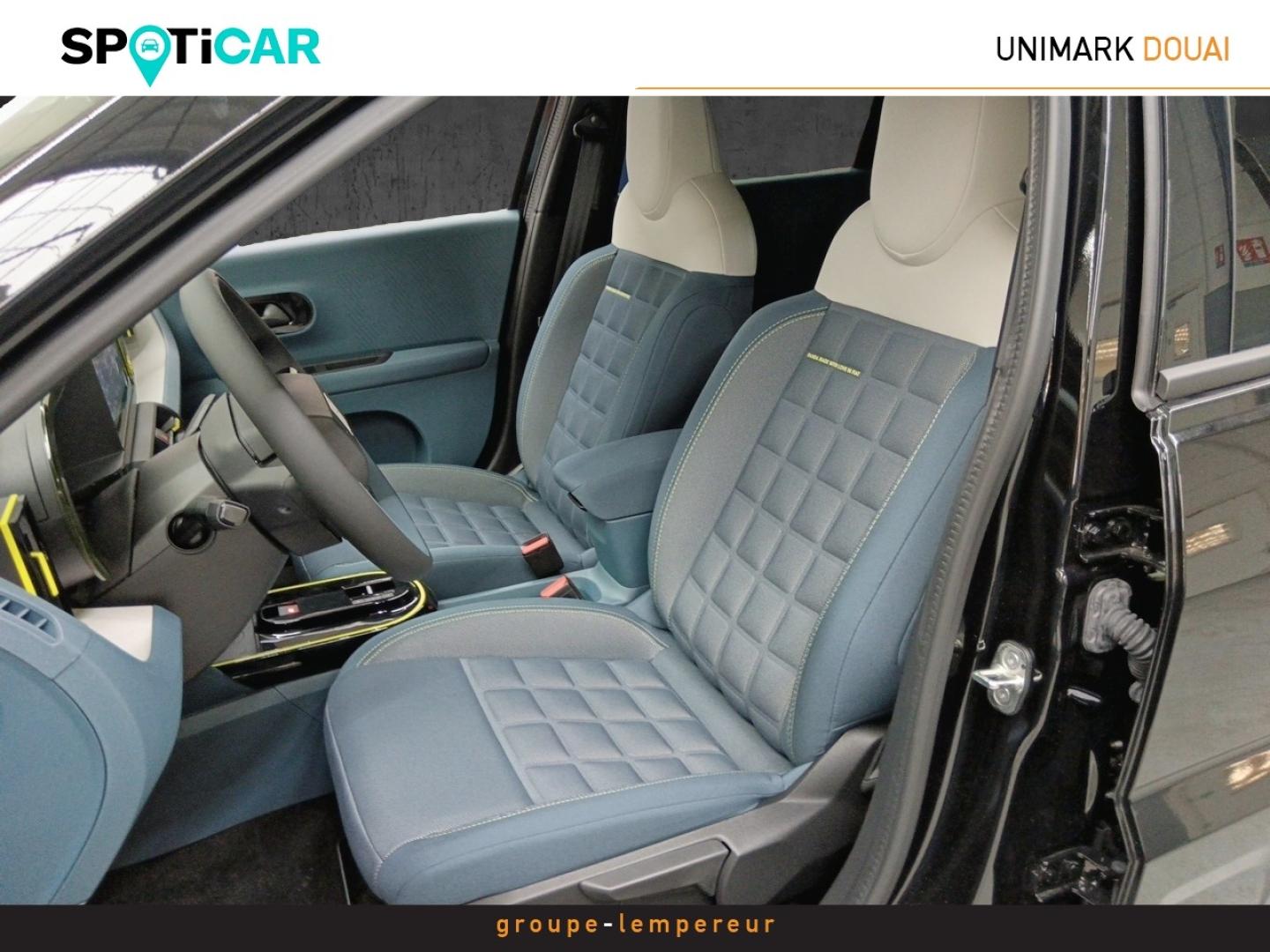 Image FIAT Grande Panda 1.2 Hybrid Turbo 110ch La Prima eDCT6