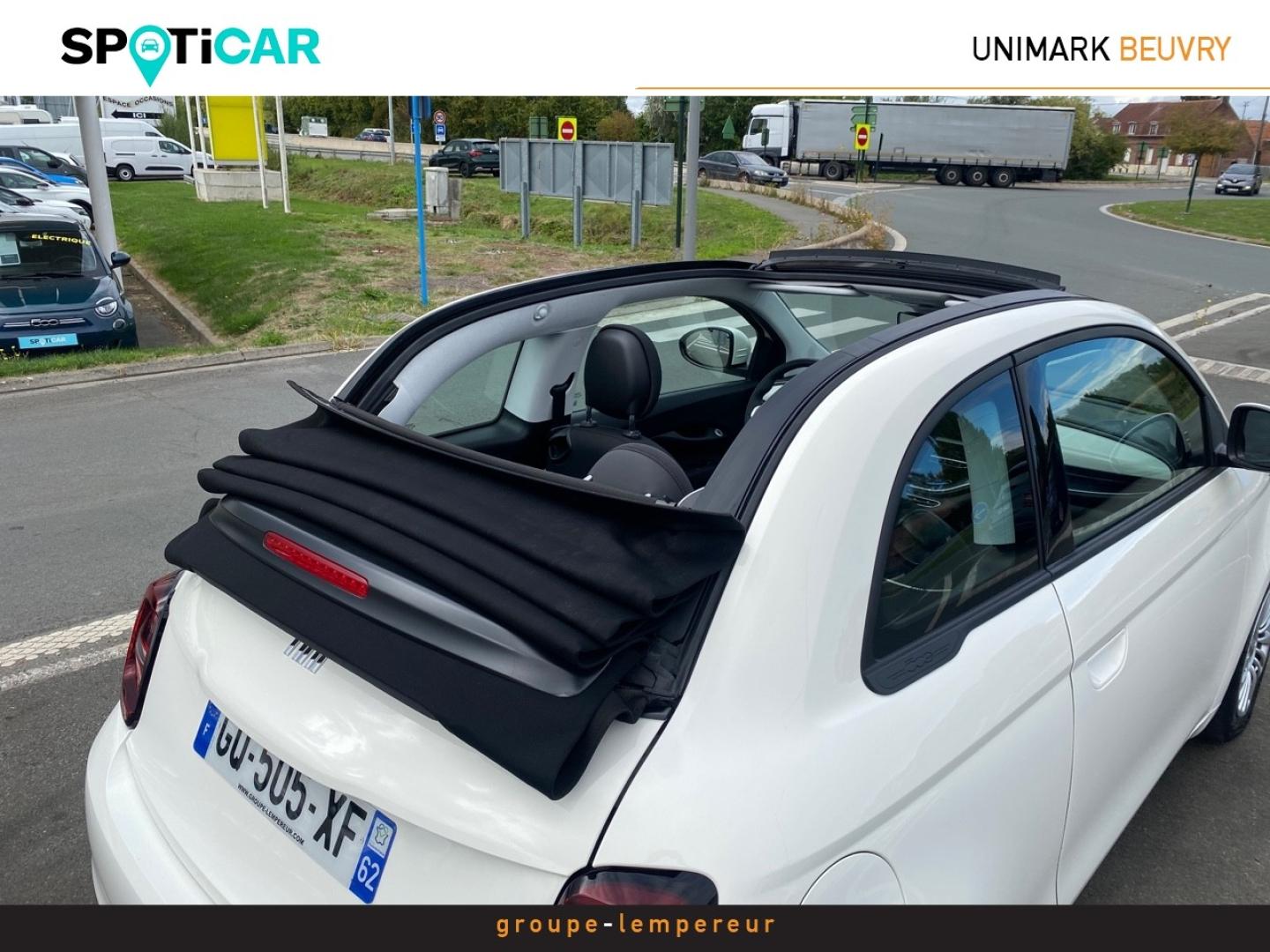 Image FIAT 500C e 95ch (RED) MY23