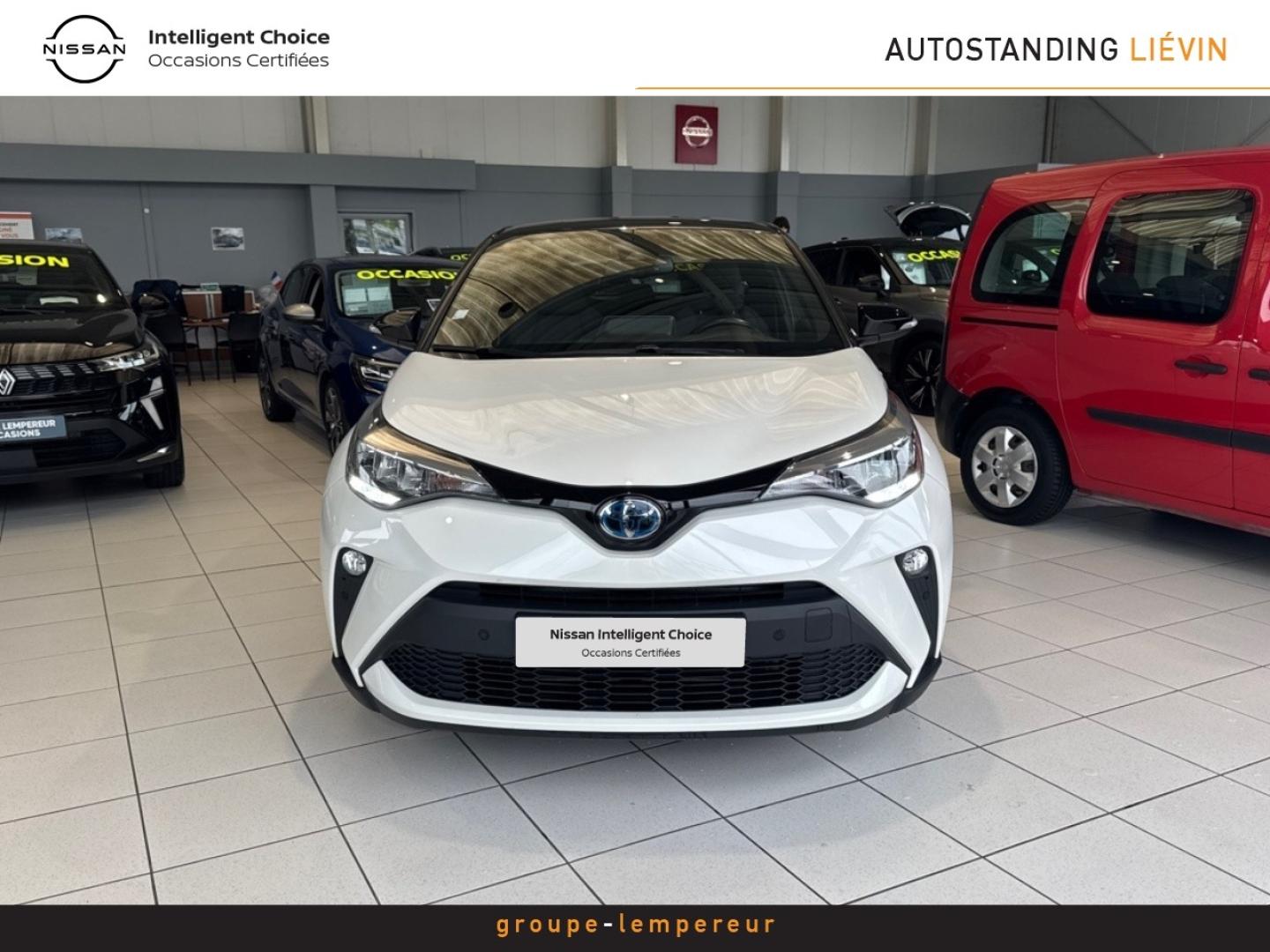 Image TOYOTA C-HR 184h GR-Sport 2WD E-CVT MY22
