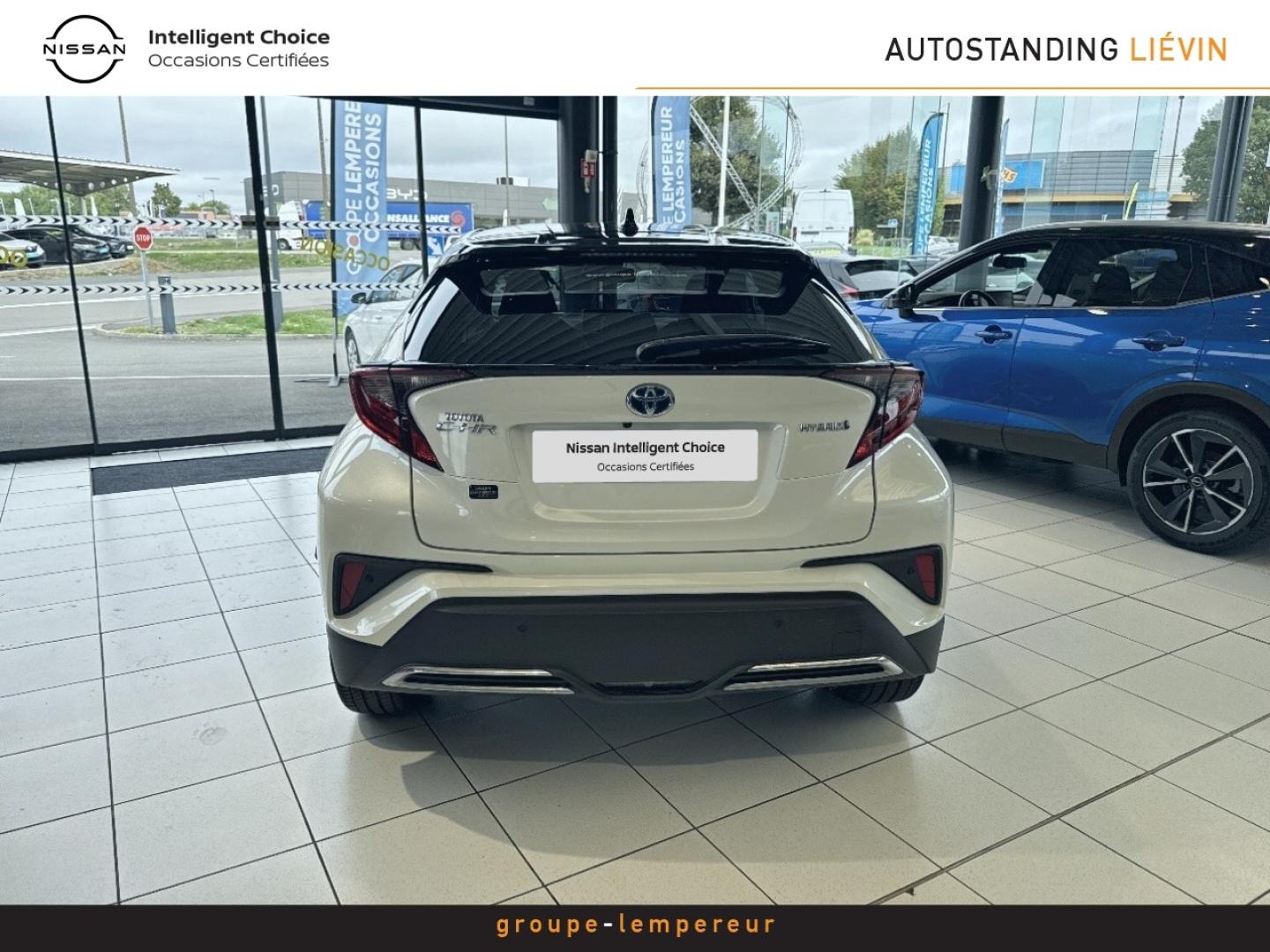 Image TOYOTA C-HR 184h GR-Sport 2WD E-CVT MY22