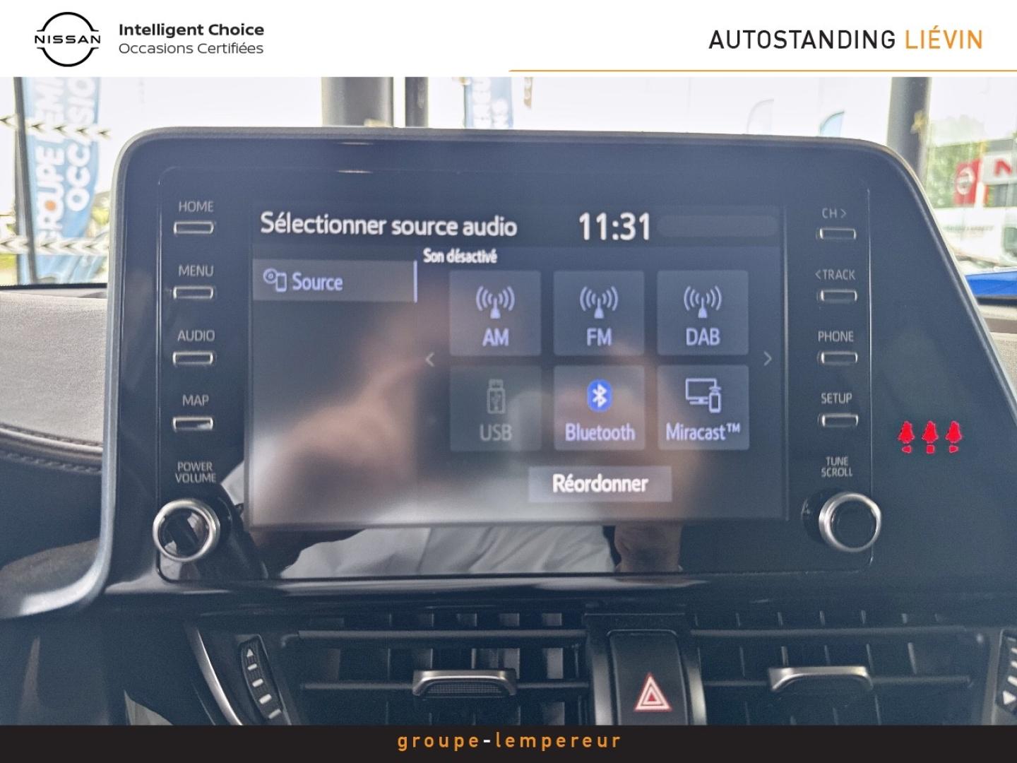 Image TOYOTA C-HR 184h GR-Sport 2WD E-CVT MY22