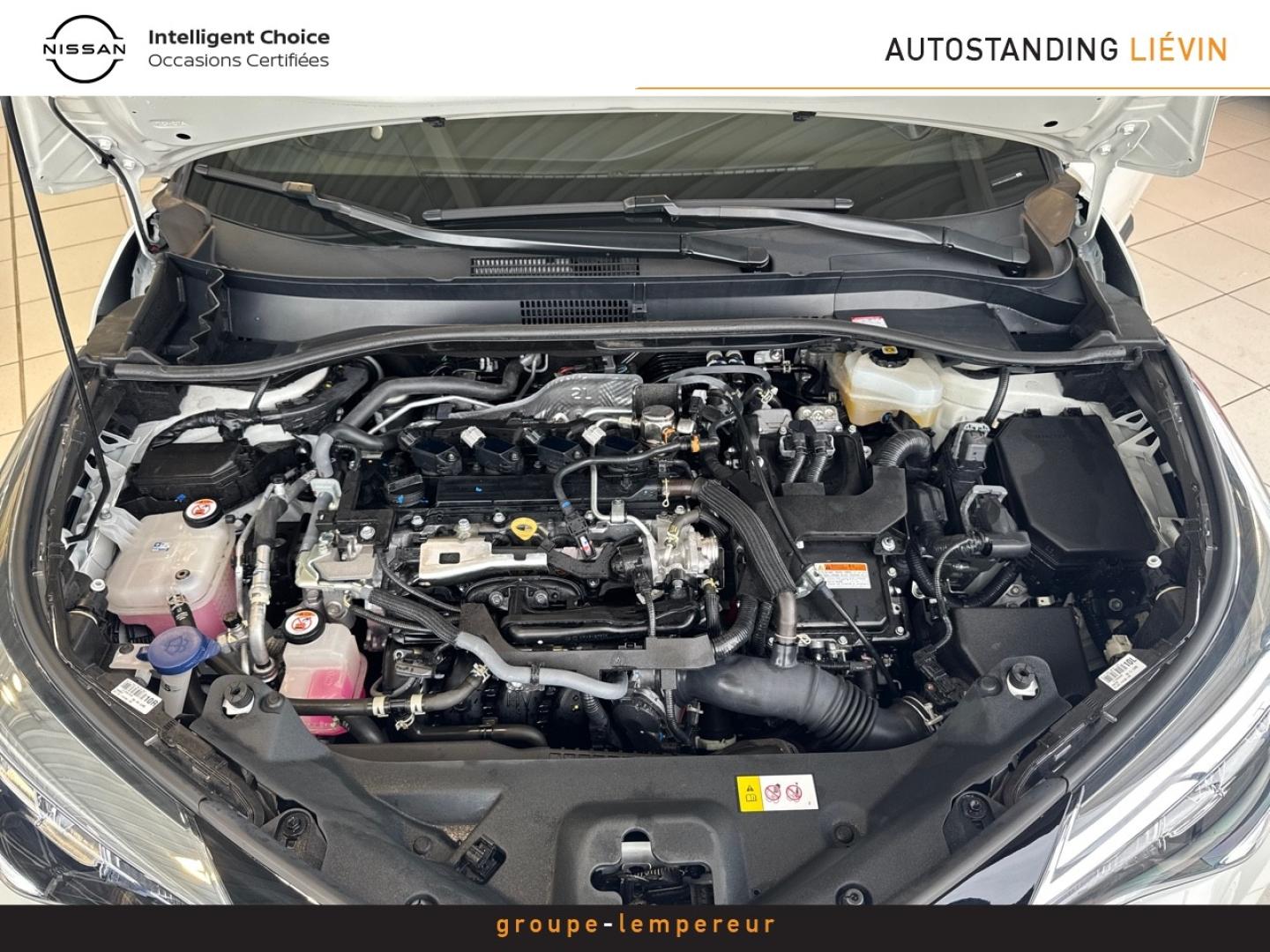 Image TOYOTA C-HR 184h GR-Sport 2WD E-CVT MY22
