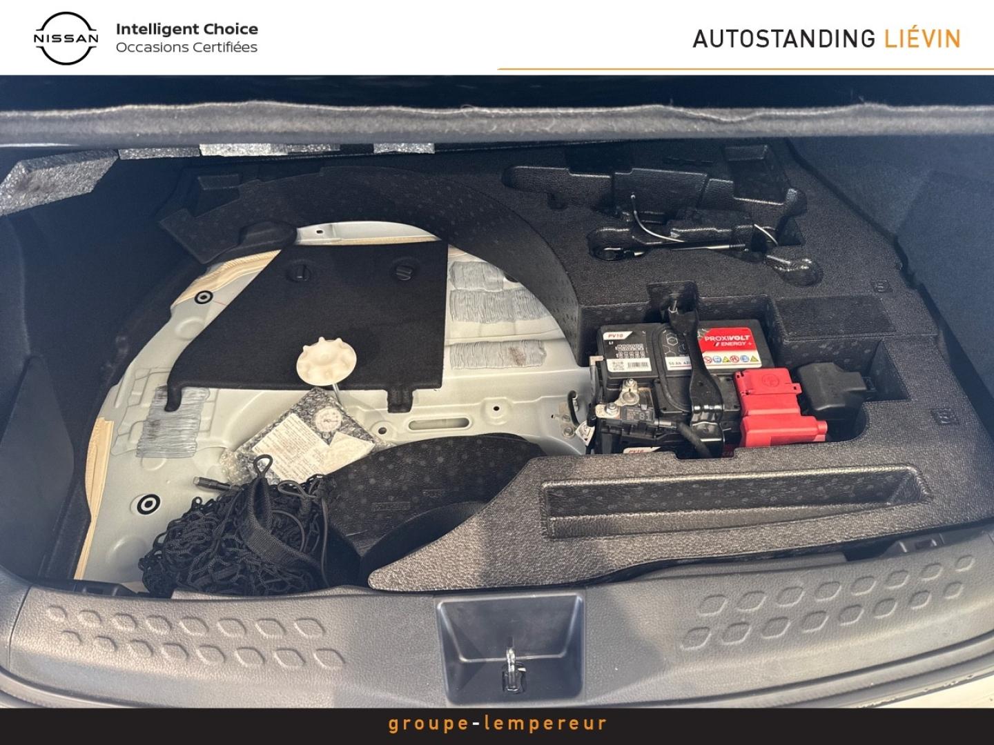 Image TOYOTA C-HR 184h GR-Sport 2WD E-CVT MY22