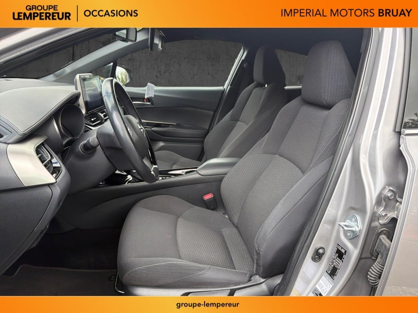 Image TOYOTA C-HR 122h Edition 2WD E-CVT RC18