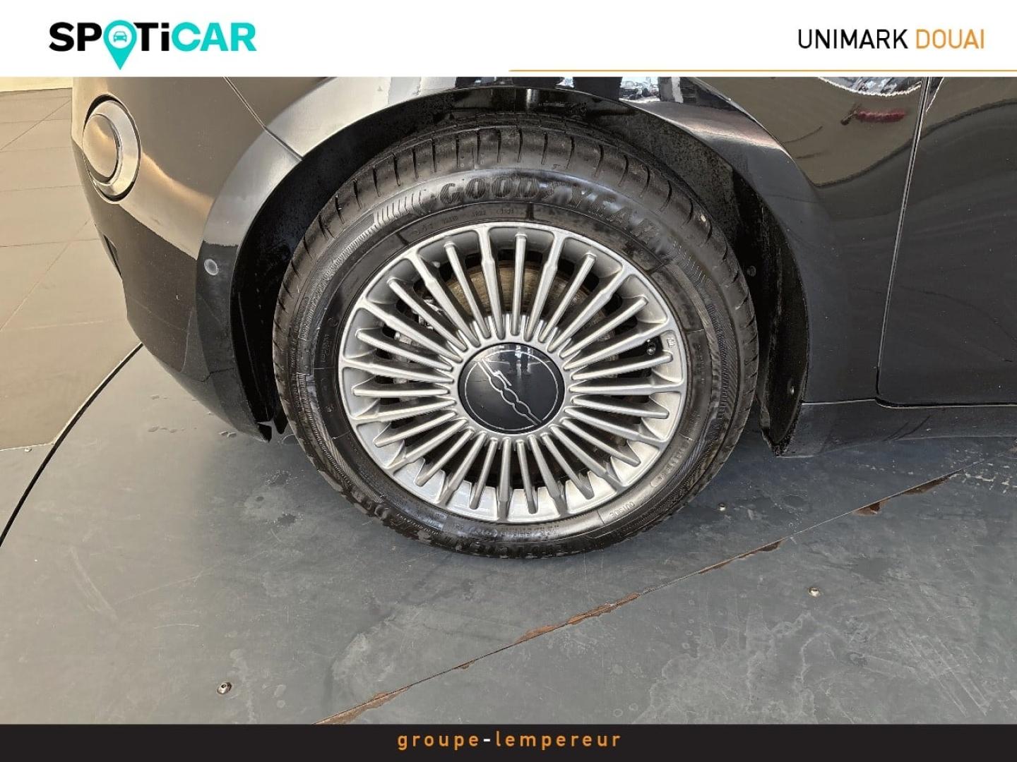 Image FIAT 500C e 118ch Pack Confort & Style MY23