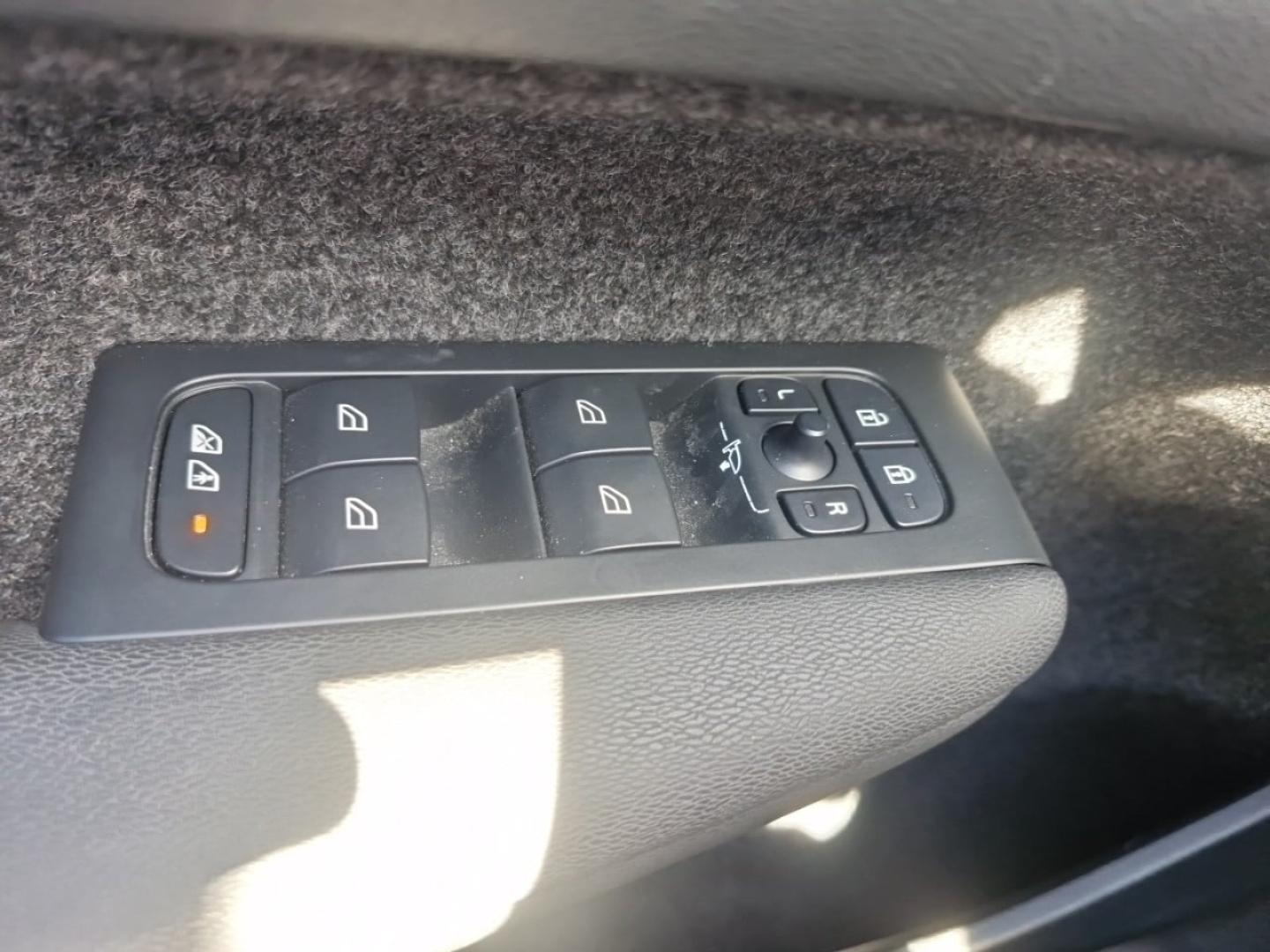 Image VOLVO XC40 B4 197ch Ultimate DCT 7