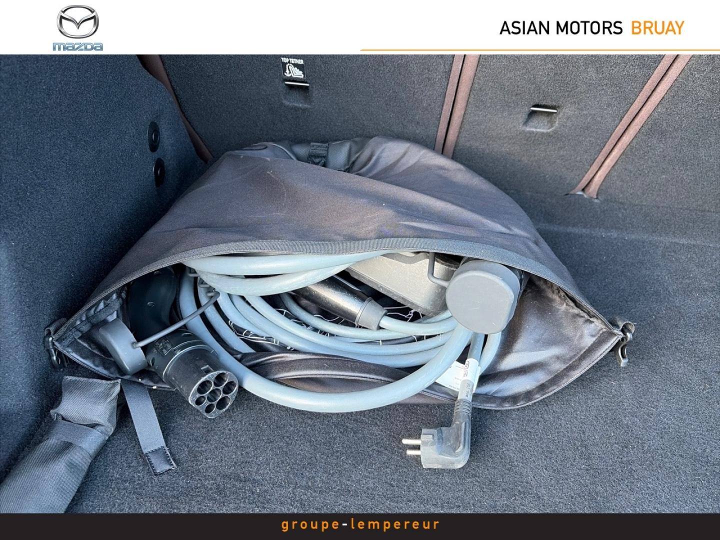 Image BMW Série 2 ActiveTourer 225e 245ch xDrive Luxury DKG7