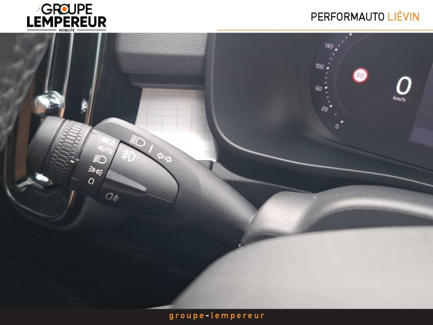 Image VOLVO XC40 B3 163ch Plus DCT 7