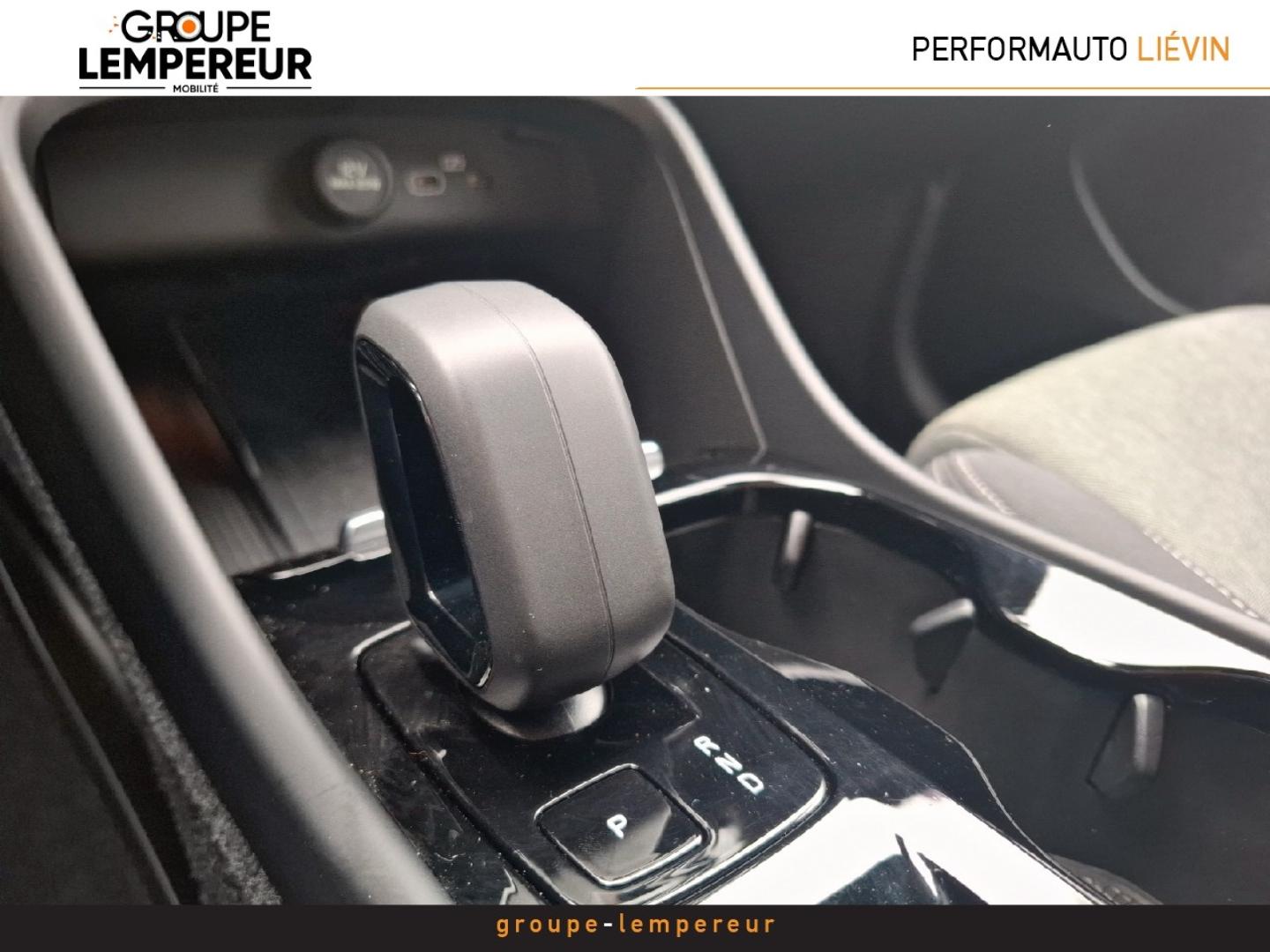 Image VOLVO XC40 B3 163ch Plus DCT 7