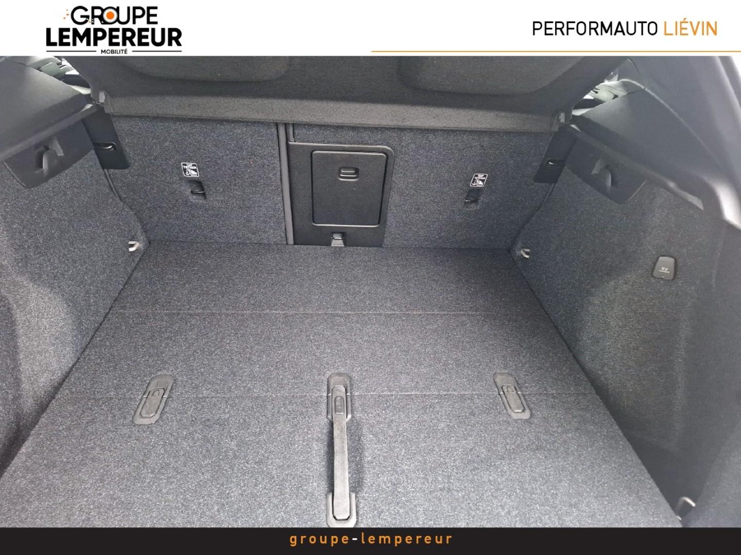 Image VOLVO XC40 B3 163ch Plus DCT 7