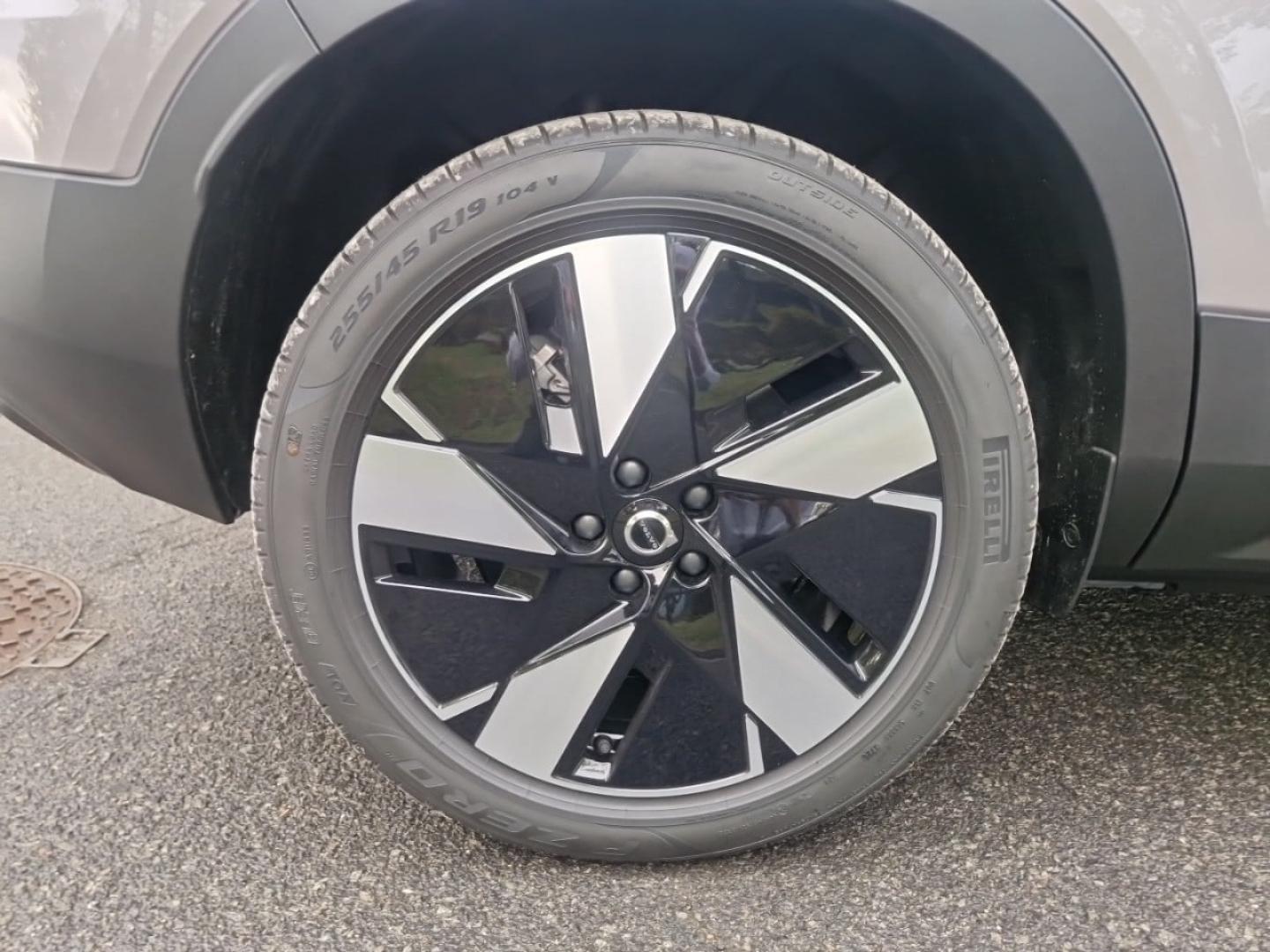 Image VOLVO EX40 Single Extended Range 252ch Lounge Edition