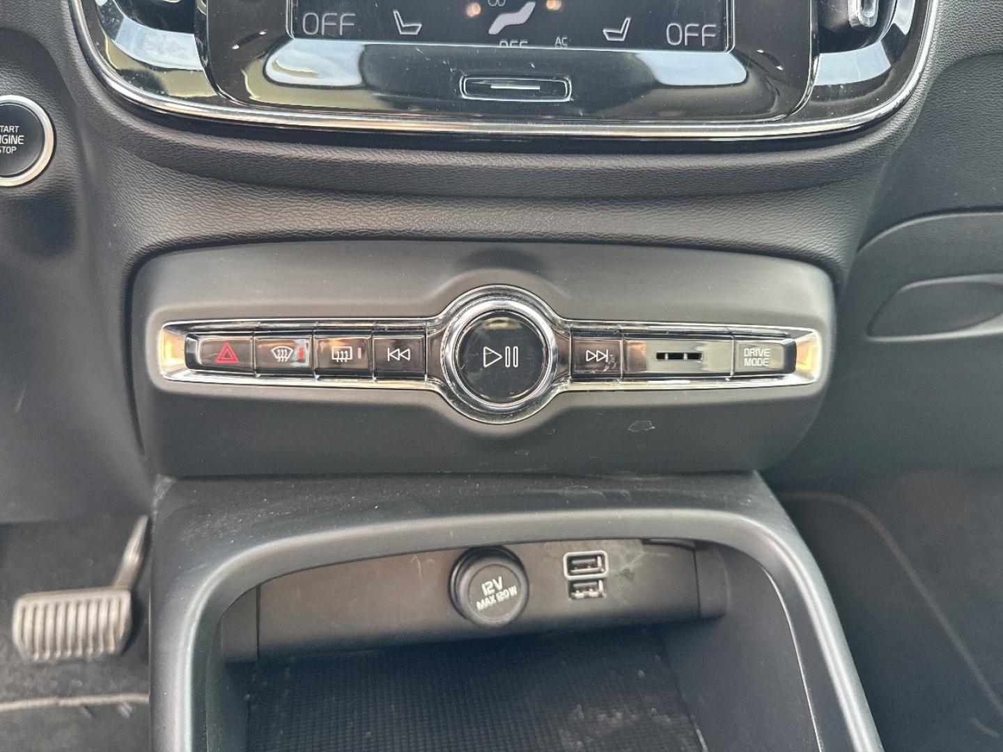 Image VOLVO XC40 T5 Recharge 180 + 82ch Business DCT 7