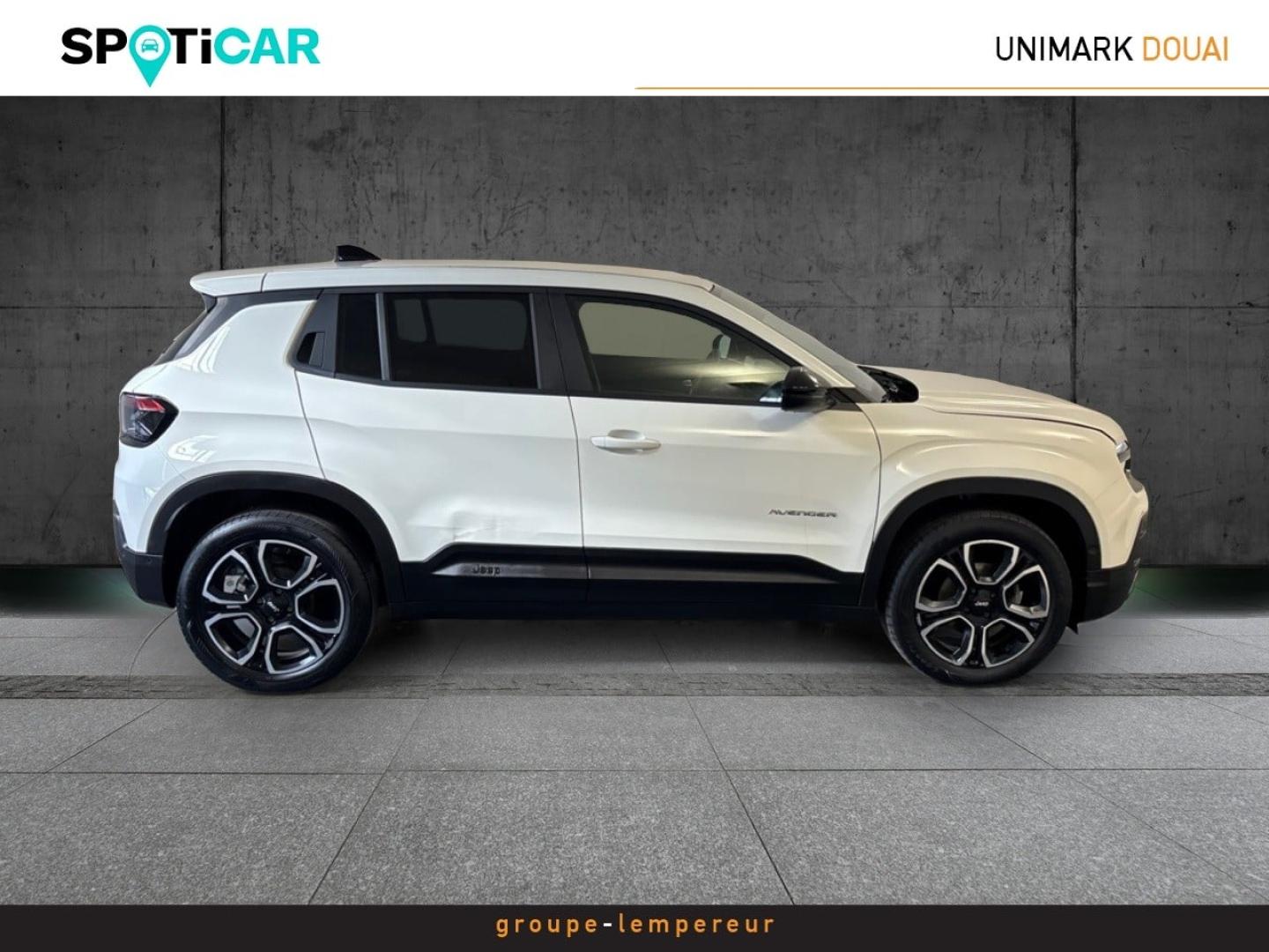 Image JEEP Avenger 1.2 Turbo T3 100ch Altitude +