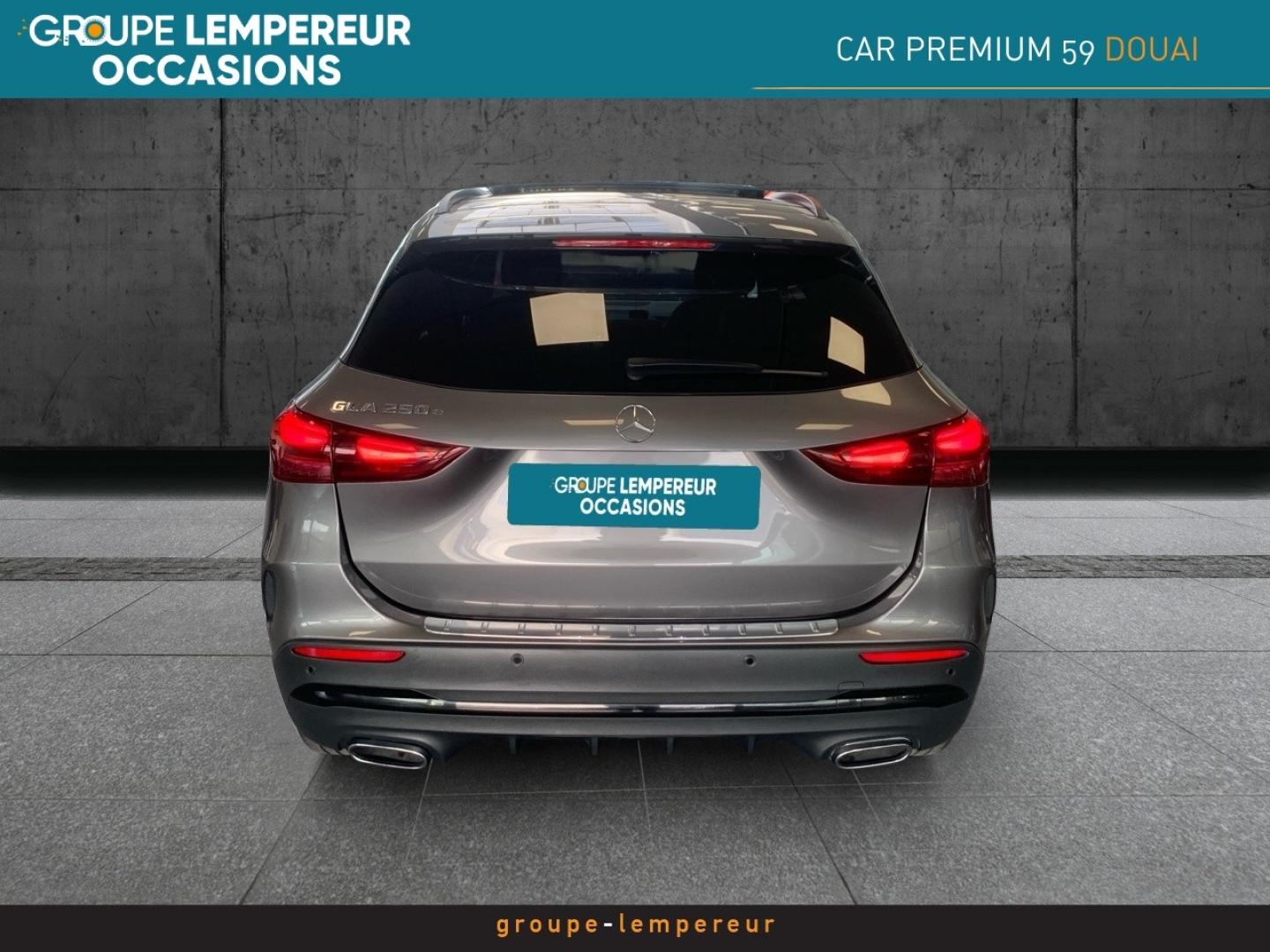 Image MERCEDES-BENZ GLA 250 e hybride rechargeable 218ch AMG Line 8G-DCT
