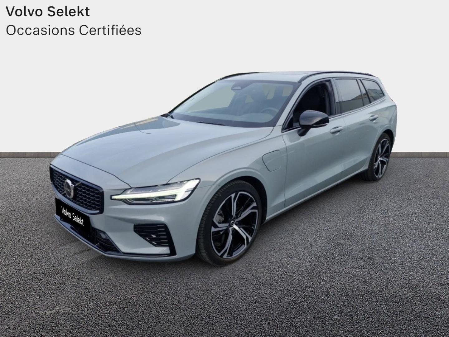 Image VOLVO V60 T6 AWD 253+145ch Plus Style Dark Geartronic 8
