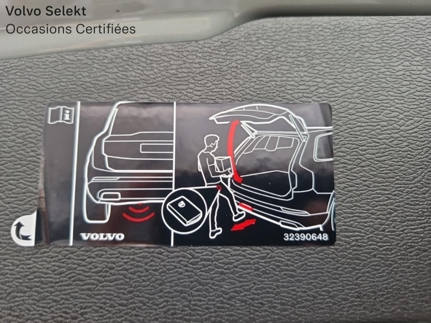 Image VOLVO V60 T6 AWD 253+145ch Plus Style Dark Geartronic 8