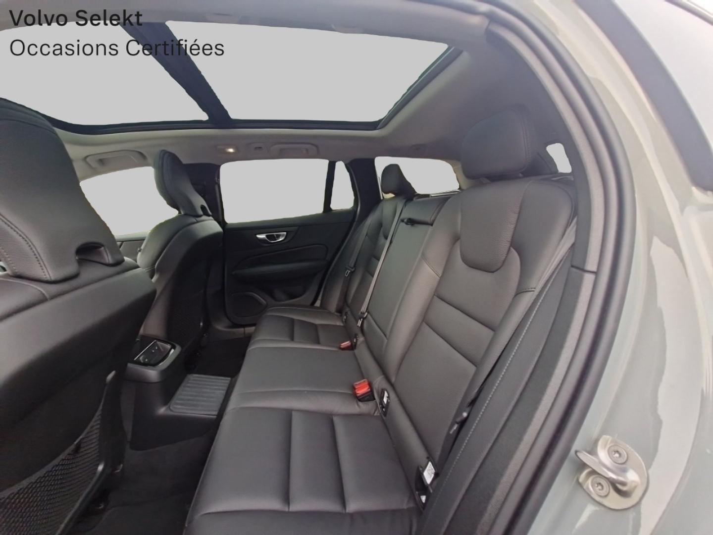 Image VOLVO V60 T6 AWD 253+145ch Plus Style Dark Geartronic 8