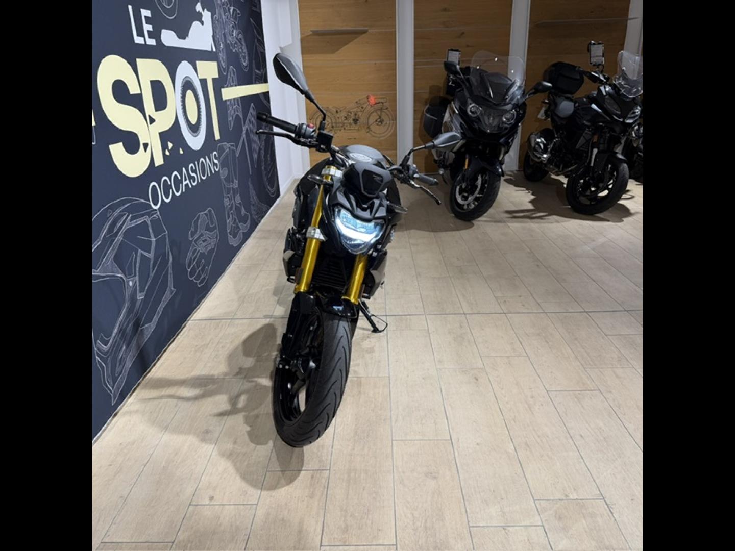 Image BMW G G 310 R