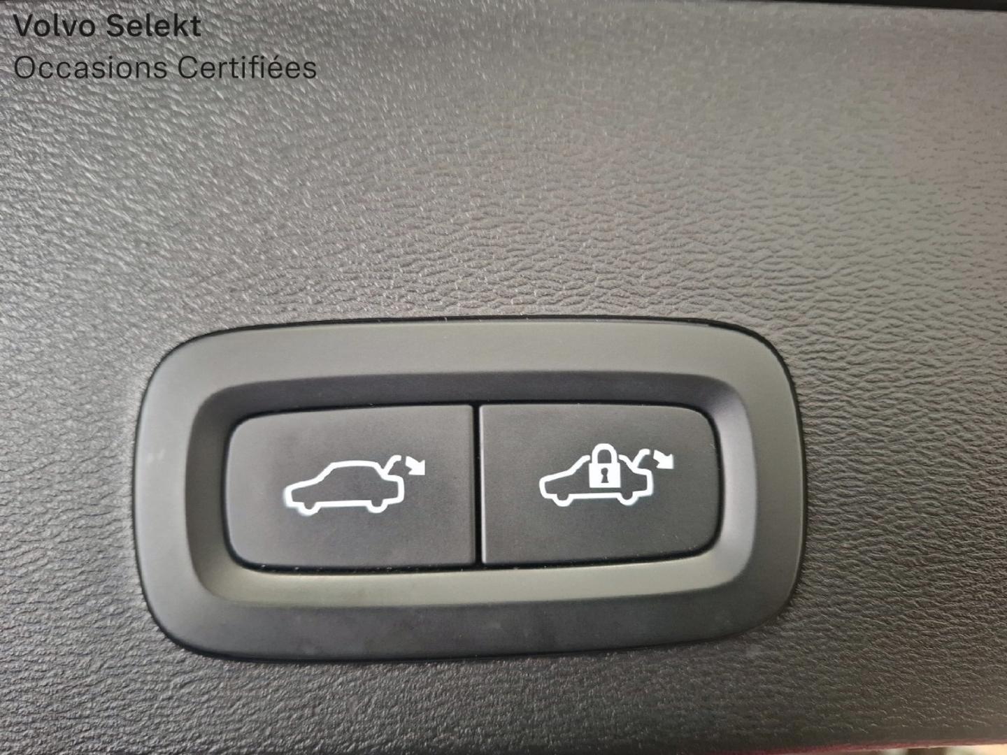Image VOLVO XC40 T5 Recharge 180 + 82ch Plus DCT 7