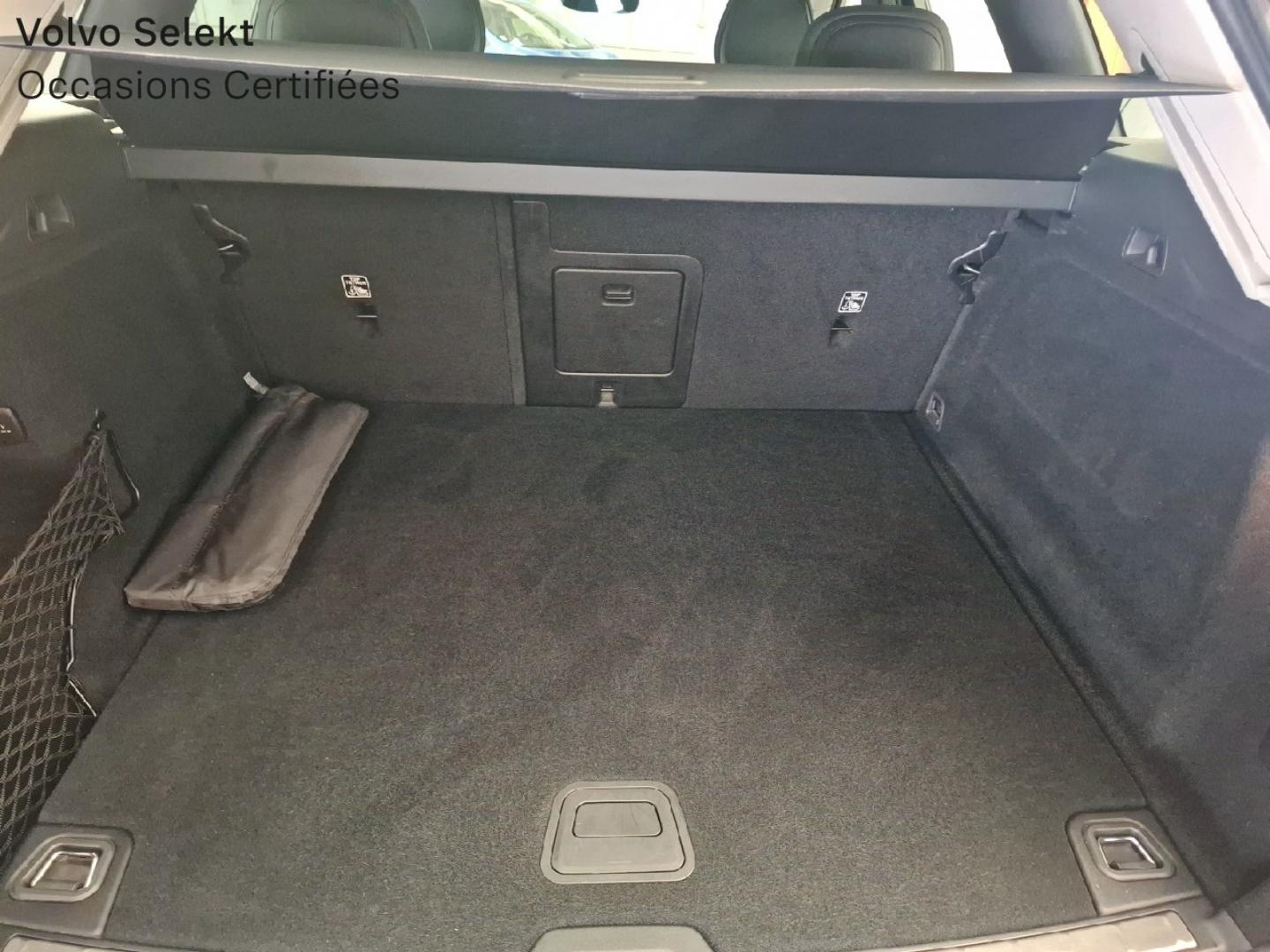 Image VOLVO XC60 B4 197ch Plus Style Dark Geartronic