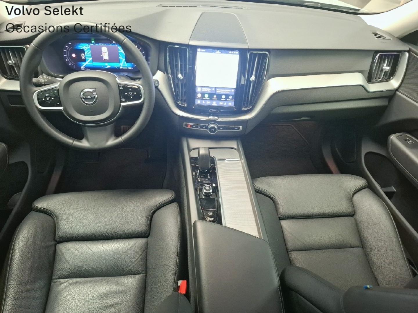 Image VOLVO XC60 B4 197ch Plus Style Dark Geartronic