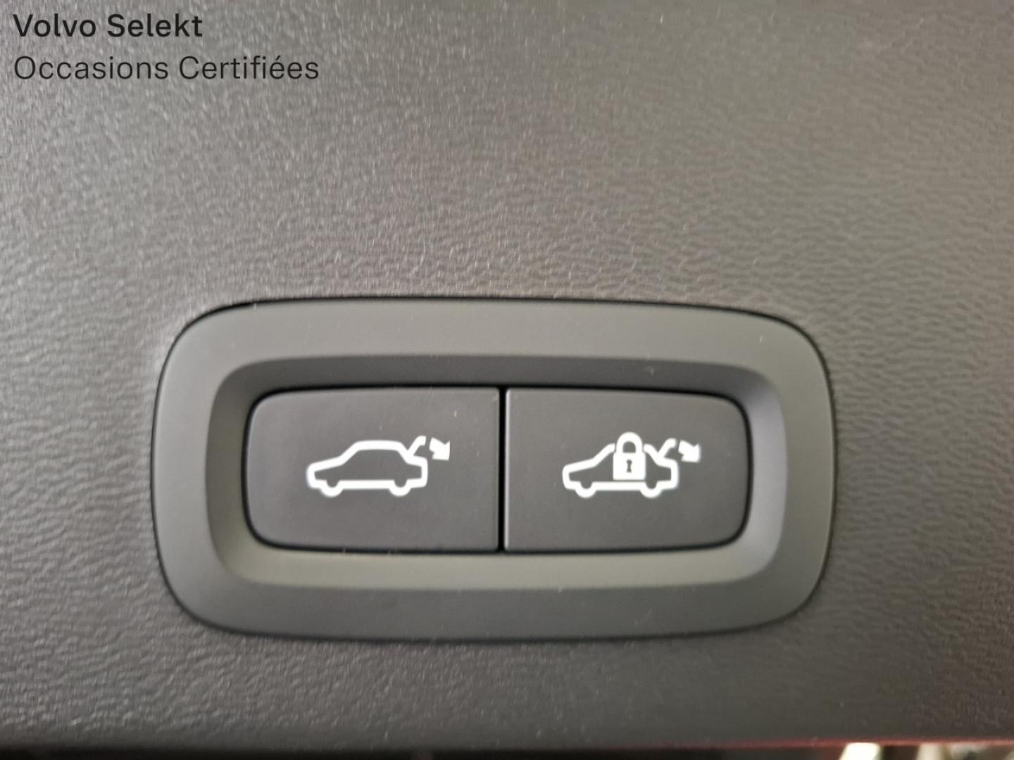 Image VOLVO XC40 B3 163ch Ultra DCT 7