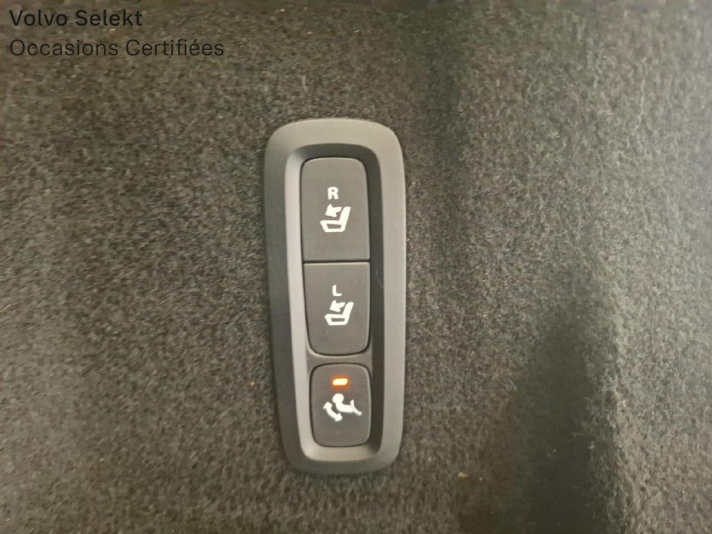 Image VOLVO XC60 T8 Twin Engine 303 + 87ch Inscription Luxe Geartronic