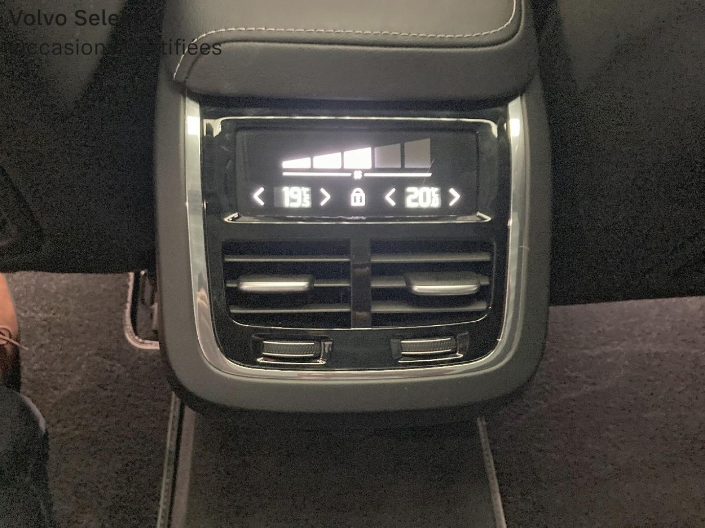 Image VOLVO V60 B4 197ch R-Design Geartronic 8