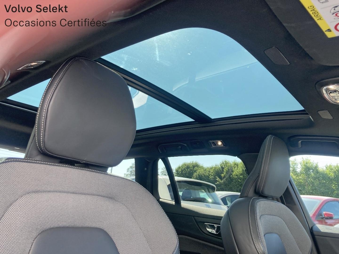 Image VOLVO V60 B4 197ch R-Design Geartronic 8