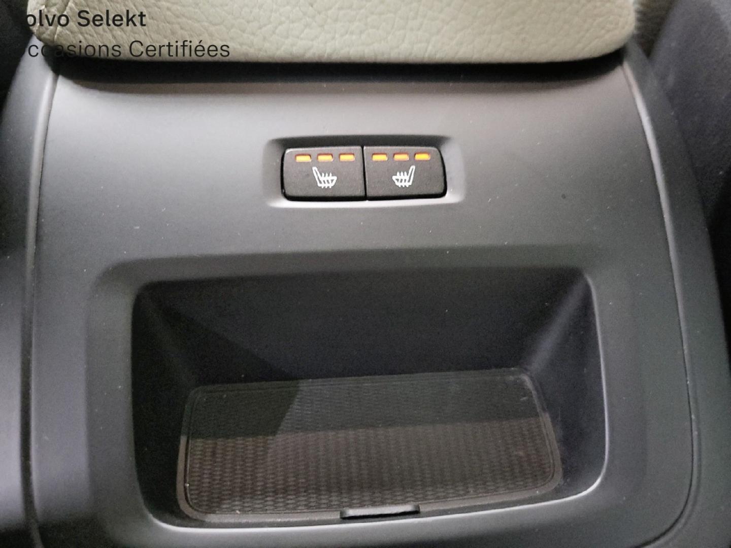 Image VOLVO XC60 T8 Twin Engine 303 + 87ch Inscription Luxe Geartronic