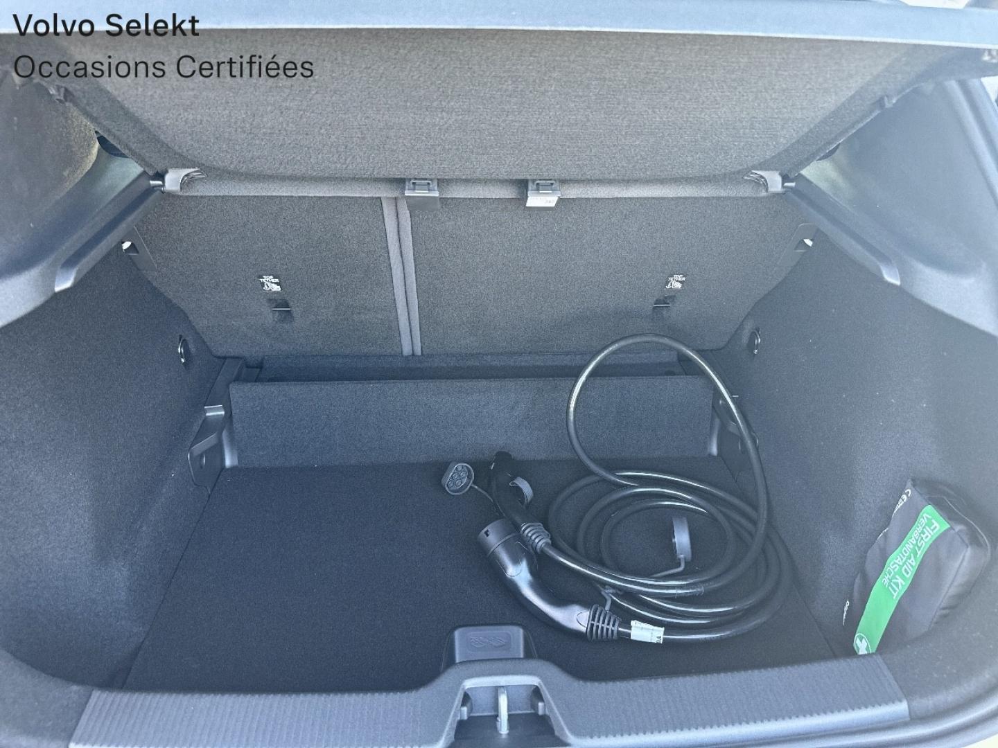 Image VOLVO EX30 P5 Long Range 272ch 69kWh Plus