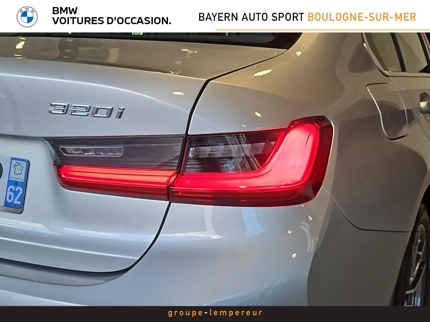 Image BMW Série 3 320iA 184ch Luxury