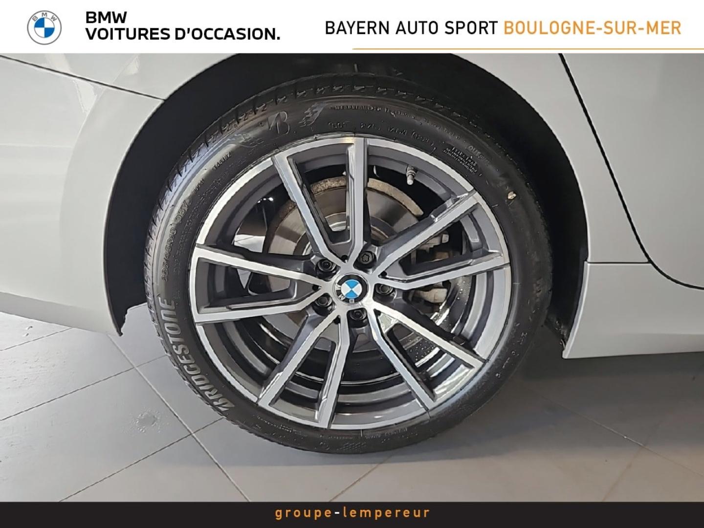 Image BMW Série 3 320iA 184ch Luxury