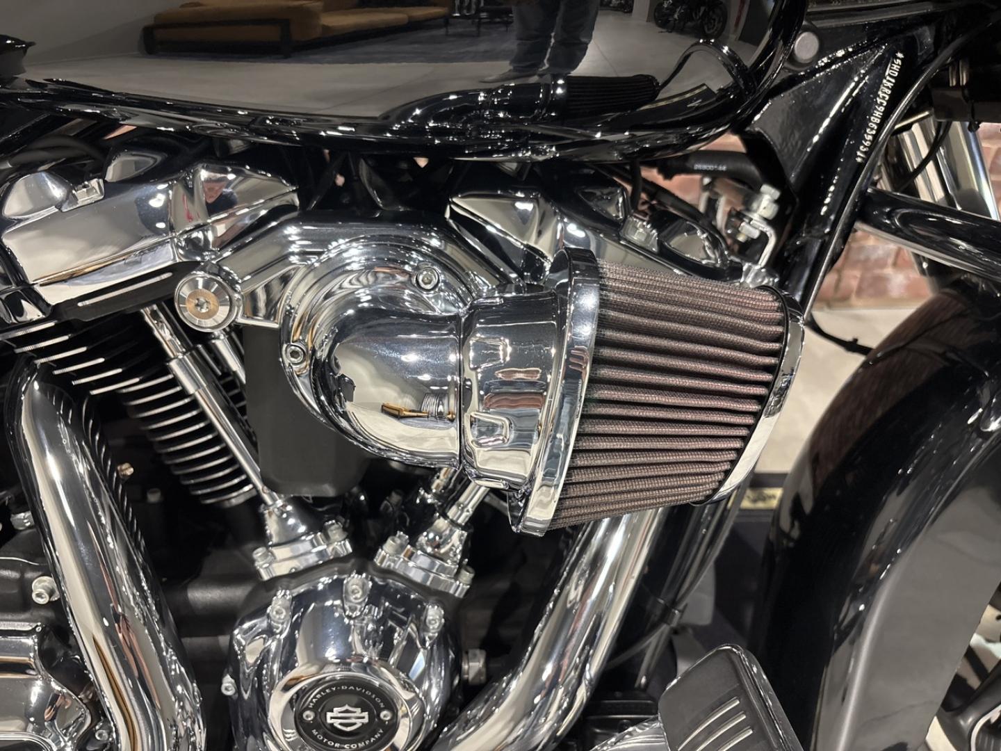 Image HARLEY-DAVIDSON Street Glide Street Glide Special 1745 Noir ABS 2017