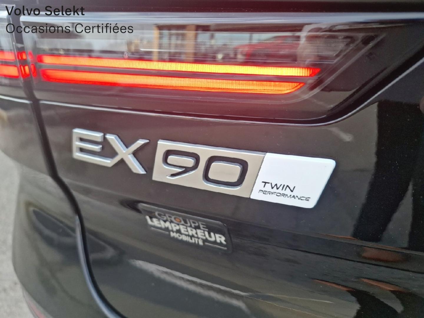 Image VOLVO EX90 Twin Performance 517ch Ultra 7 places
