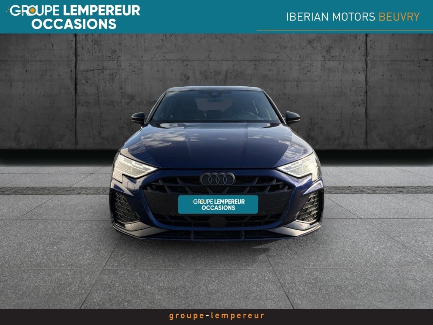Image AUDI A3 Berline 35 TFSI 150ch Mild Hybrid S line S tronic 7